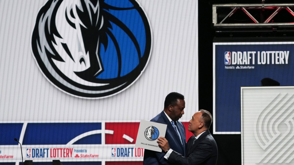Mavericks land first pick in NBA Draft