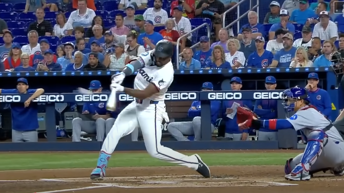 Jesús Sánchez conecta un jonrón