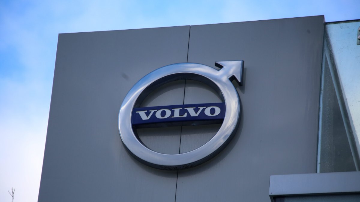 Logo de Volvo
