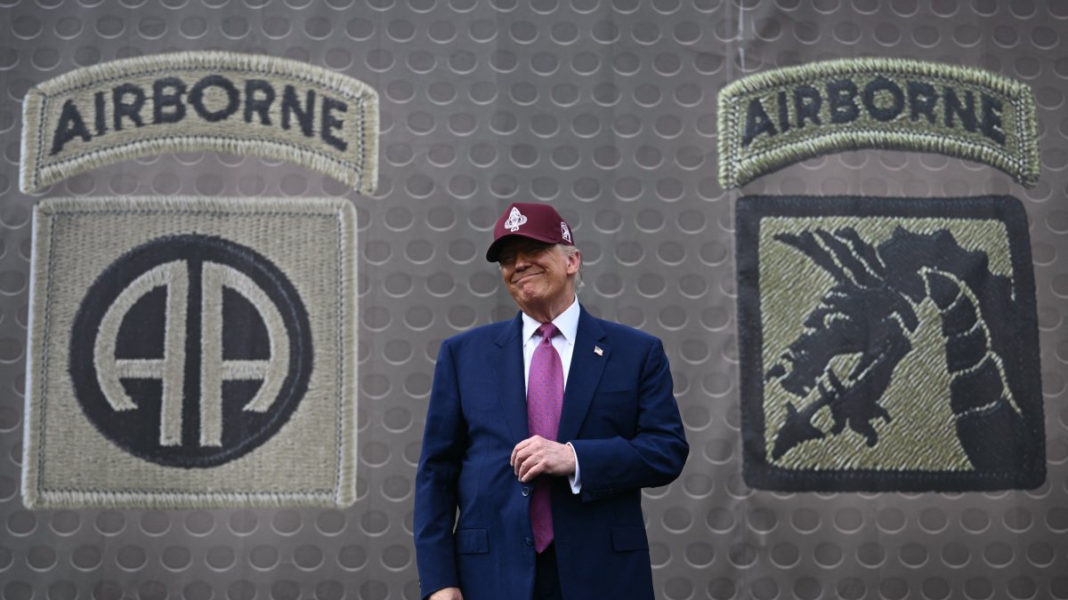 Trump llegando a Fort Bragg/ Brendan Smialowski