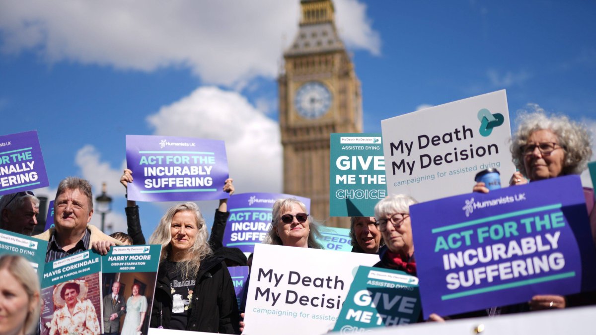 Manifestación pro-eutanasia en Londres