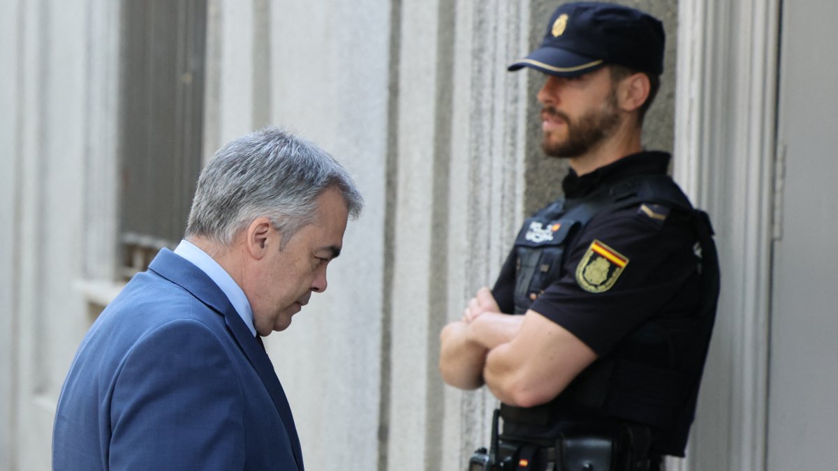 Santos Cerdán entra a la Corte Suprema