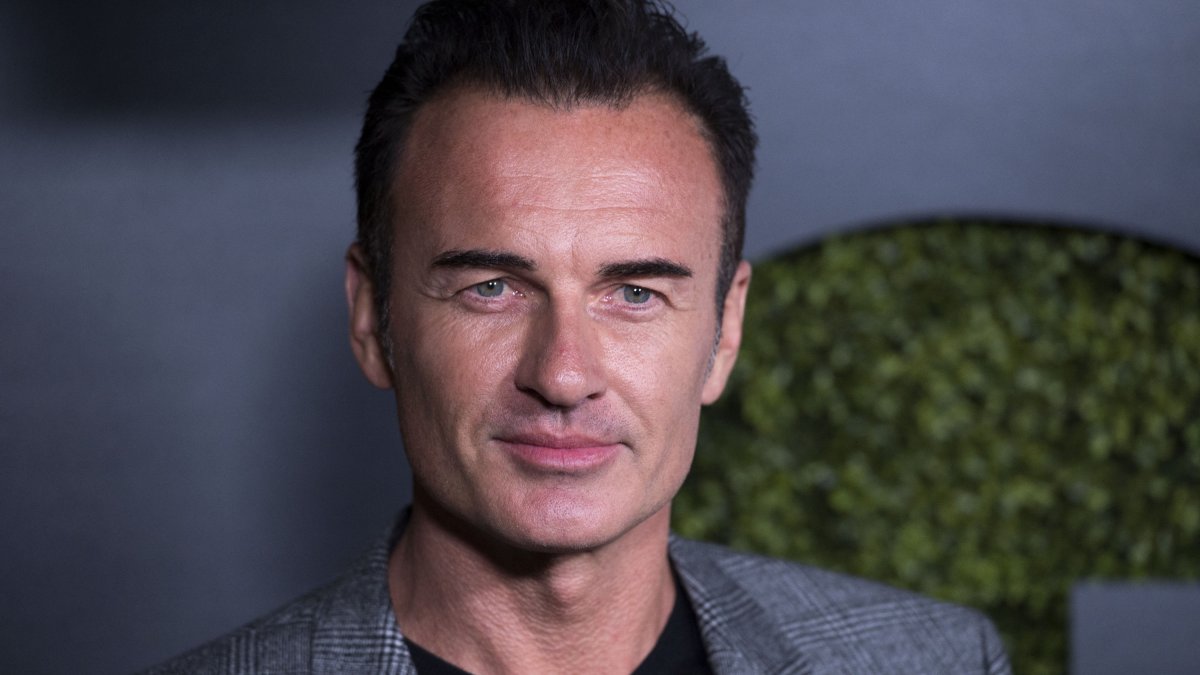 Julian McMahon