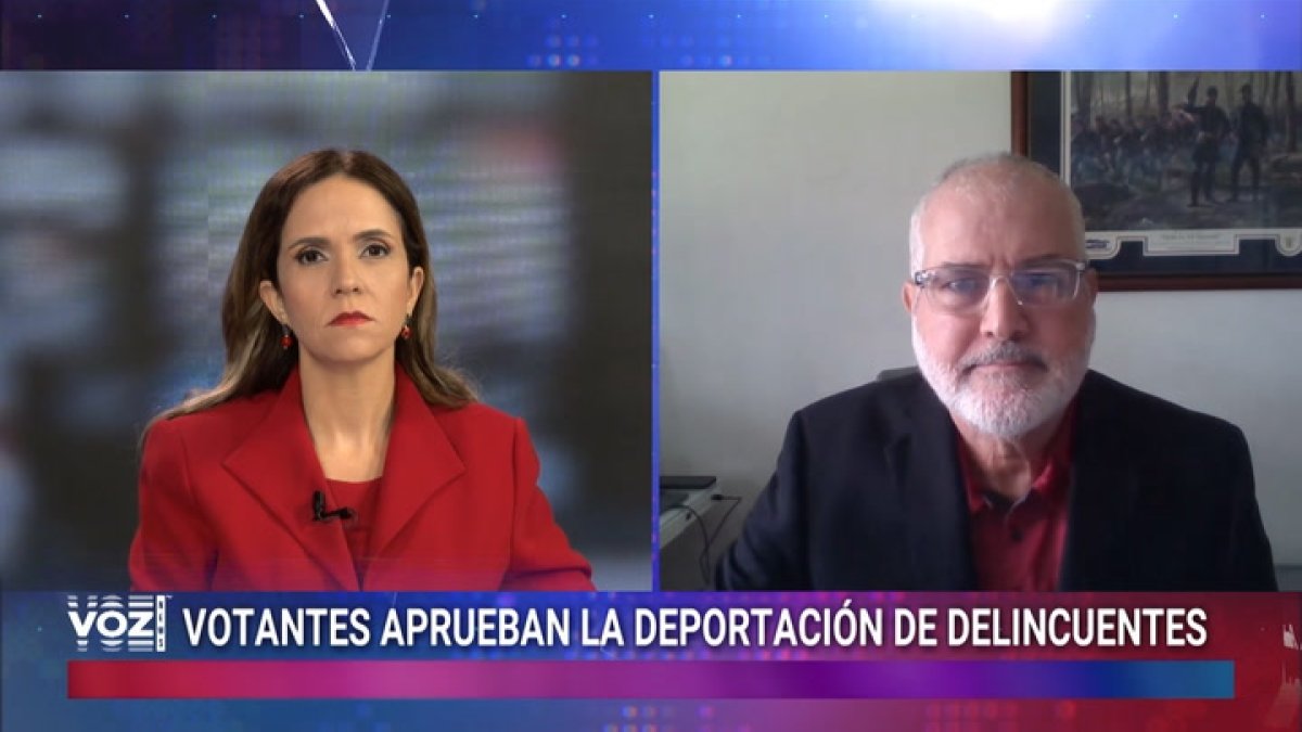 Al Santos on Voz News.