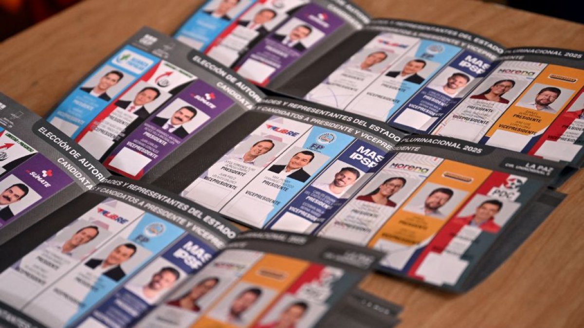 Las papeletas electorales de Bolivia