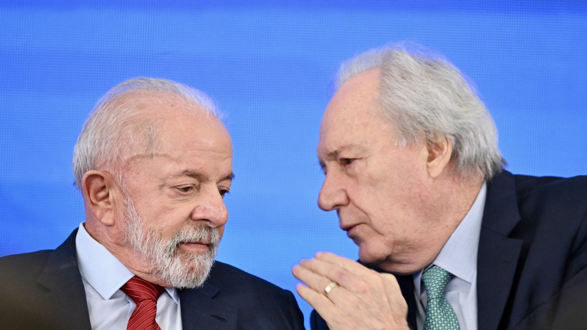 Lula and the Minister of Justice