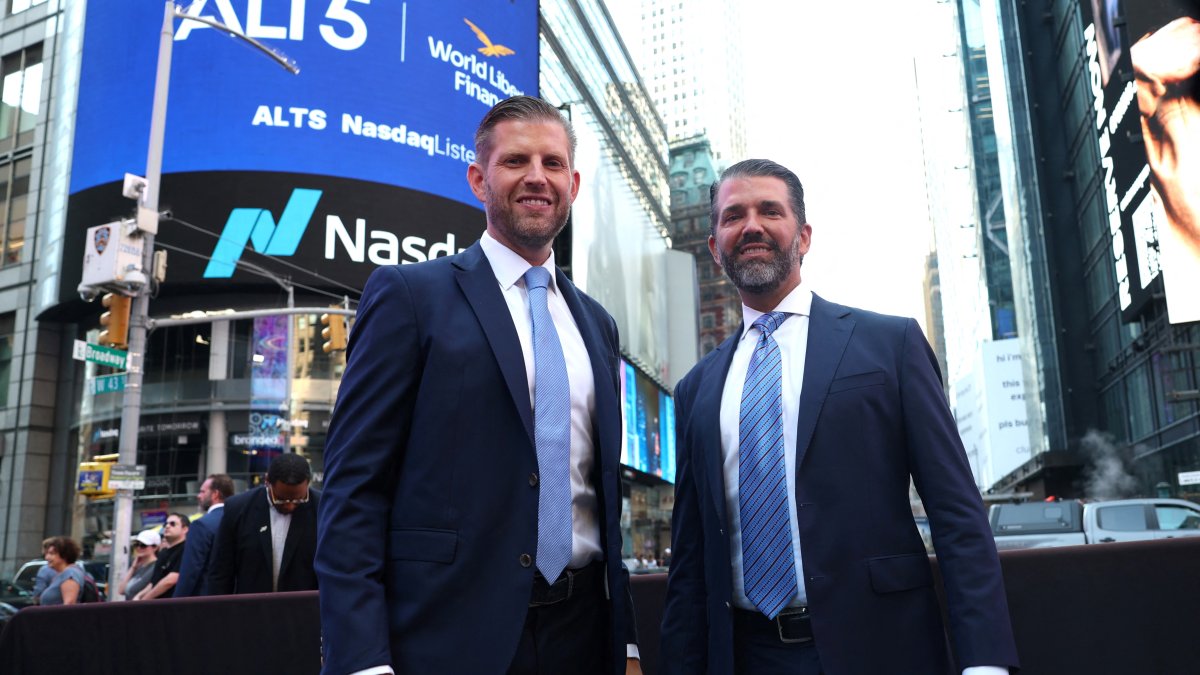 Eric y Donald Trump Jr. en Nueva York/ Timothy A. Clary