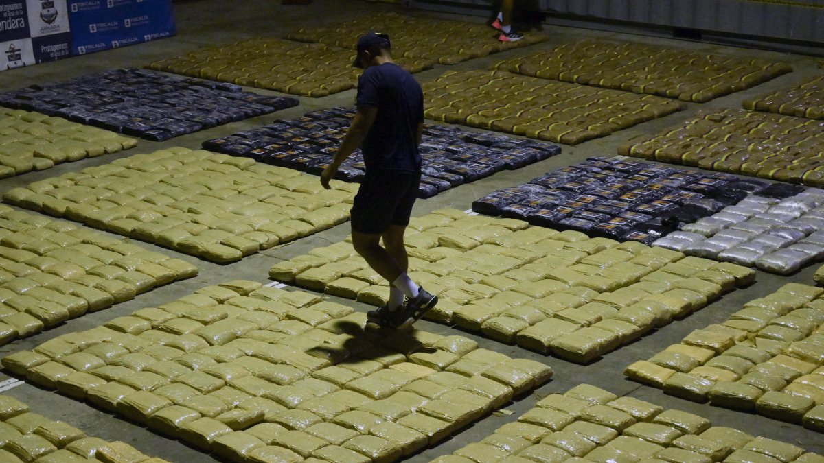 (FILES) Drug packages seized in Colombian territory.