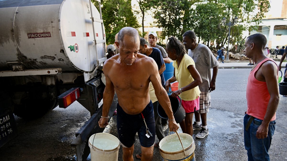 Cuba enfrenta una terrible crisis económica y sanitaria