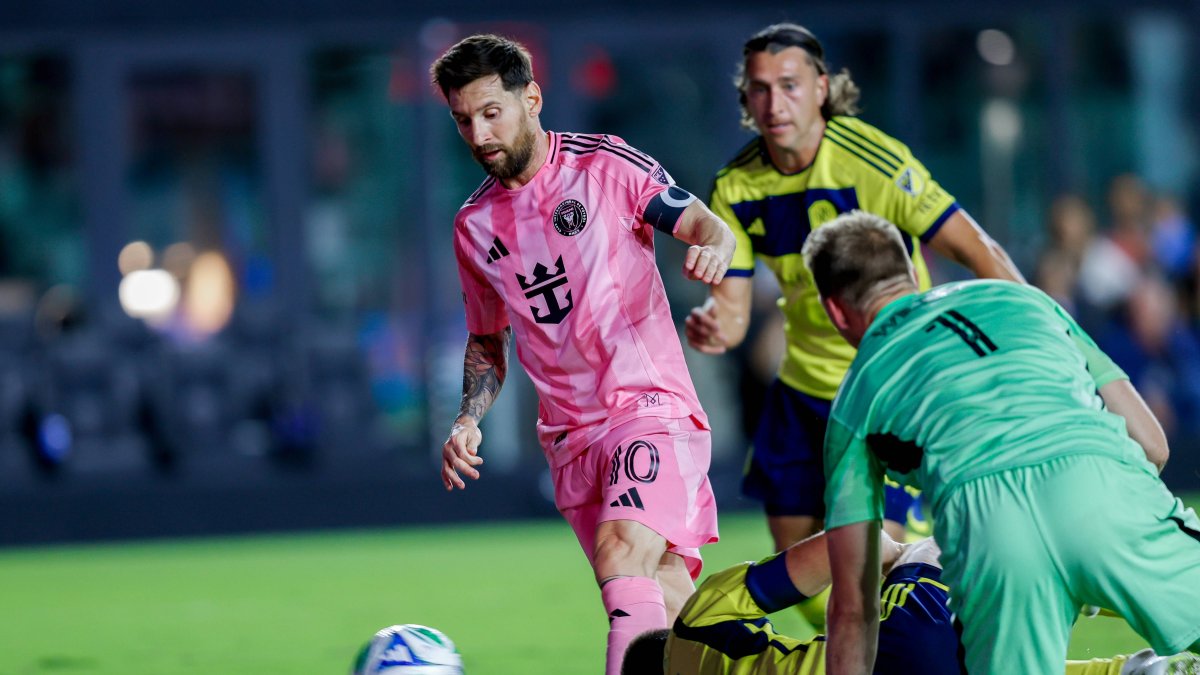 Messi marca su segundo gol al Nashville