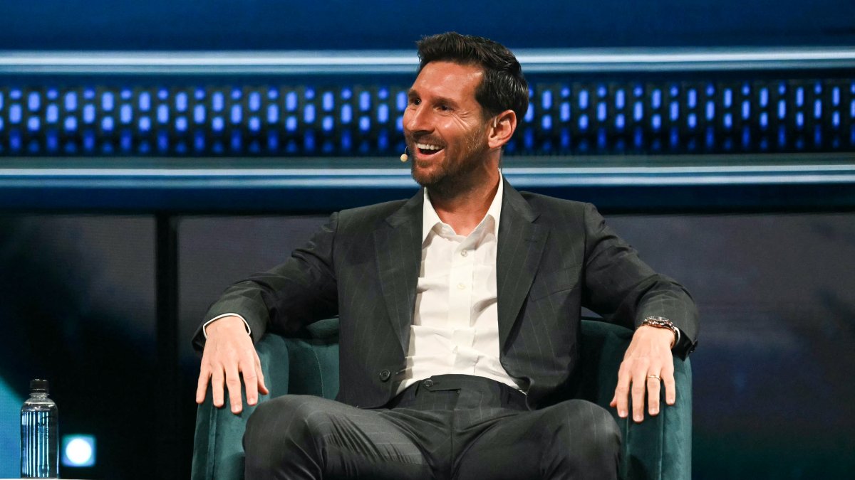 Messi at America Business Forum/ Chandan Khanna