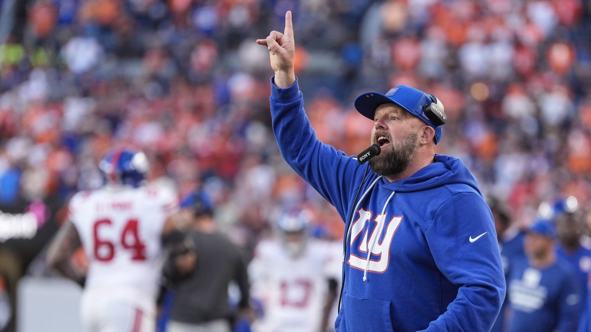 Brian Daboll, during a New York Giants game. October 2025