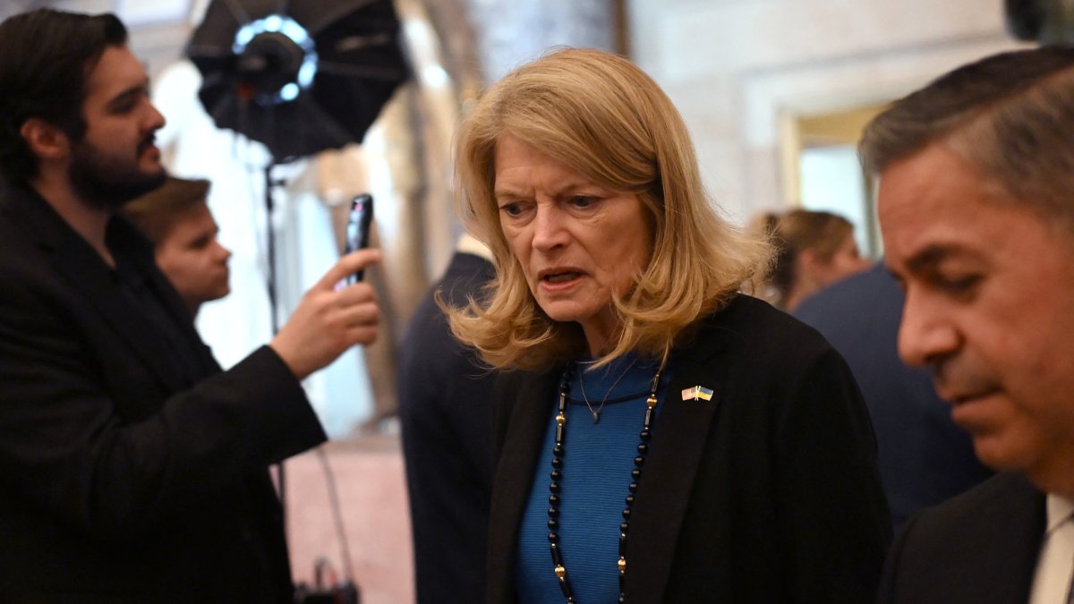 Murkowski on Capitol Hill/ Alex Wroblewski