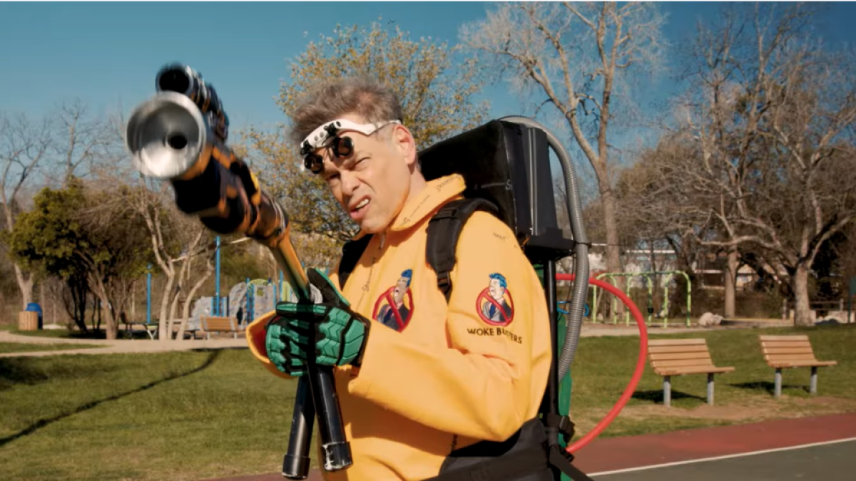 Vicent Offer's 'Ghostbusters' parody