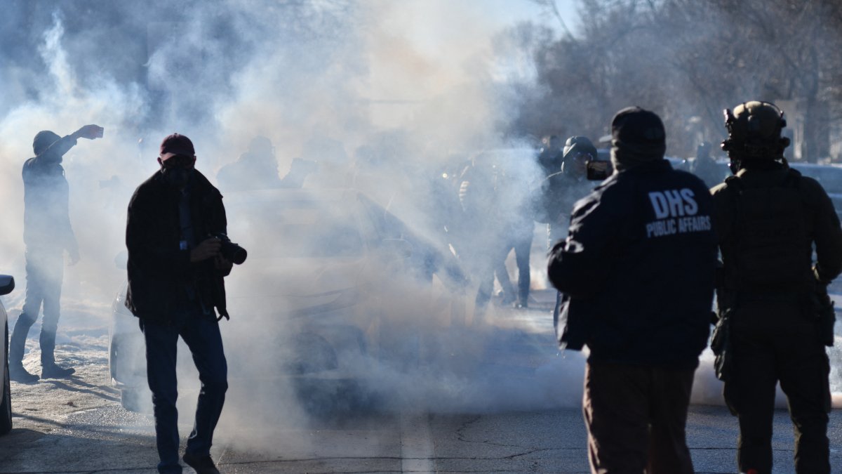 Agentes del ICE y el DHS durante un operativo de inmigración (Archivo)