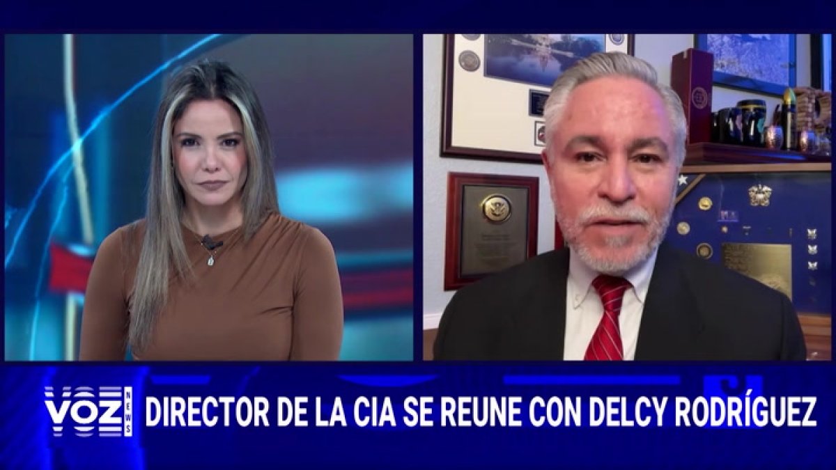 Karina Yapor and Jesús Romero in Voz News.