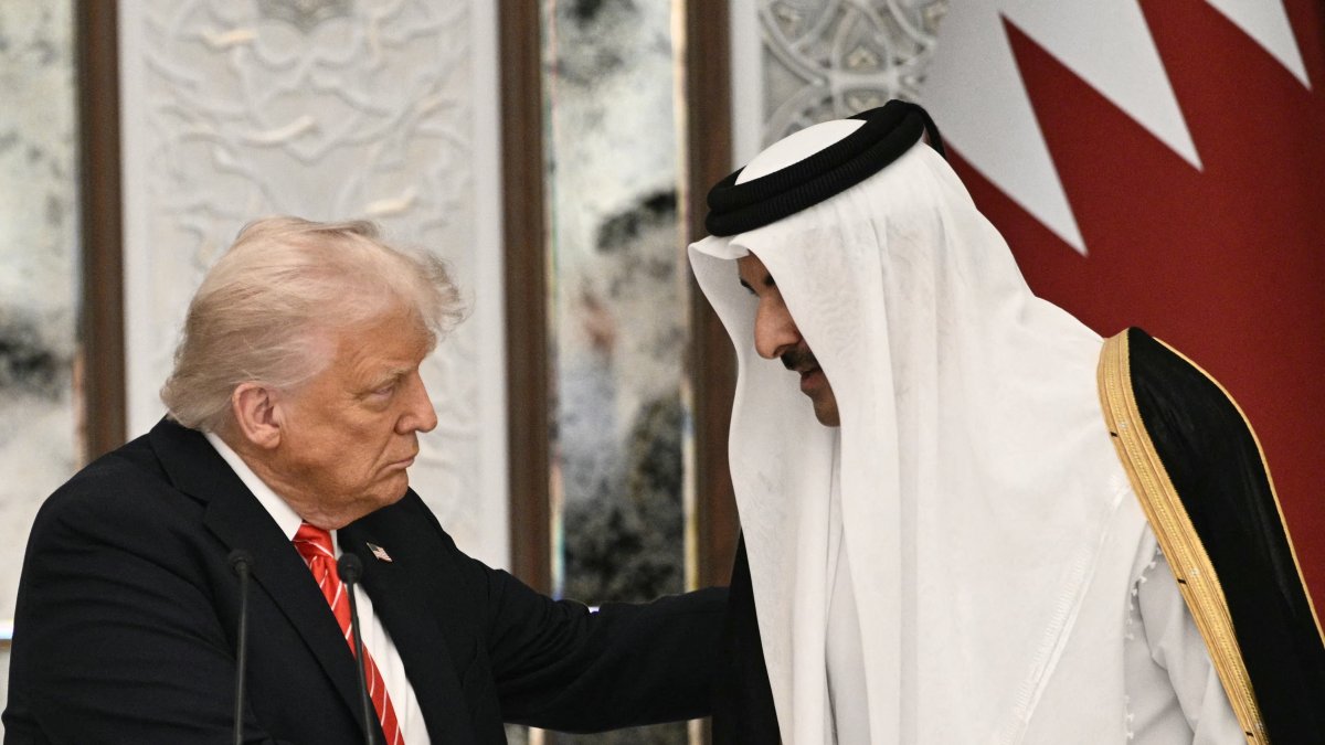 Donald Trump junto al emir de Qatar
