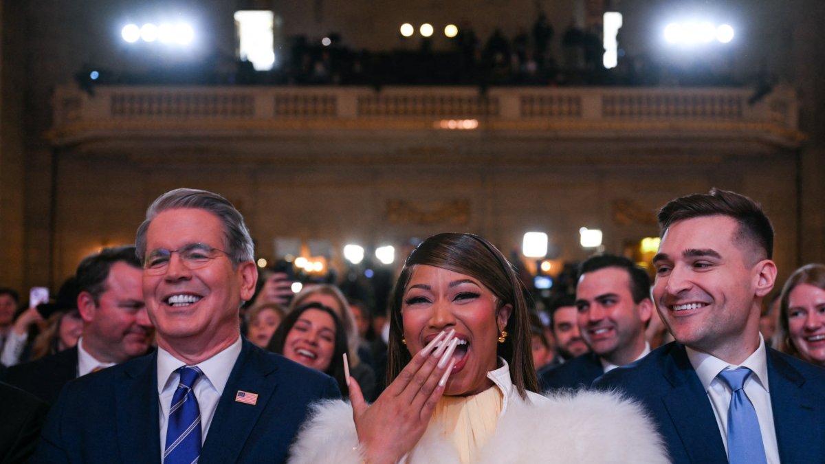 Bessent junto a Nicky Minaj en Washington DC/ Brendan Smialowski