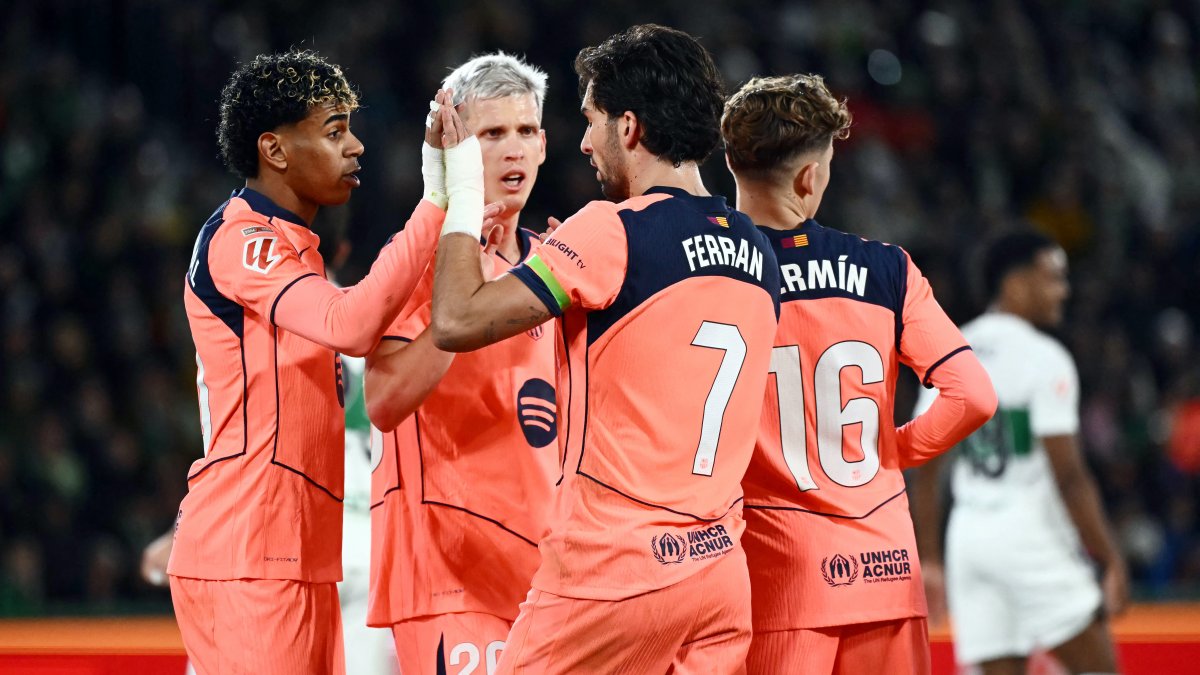 El Barcelona derrotó al Elche de visitante.