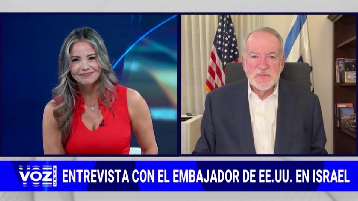Mike Huckabee en Voz News.