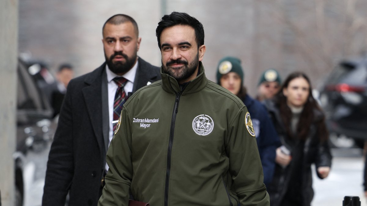 Zohran Mamdani on his way to a press conference/ Angela Weiss.