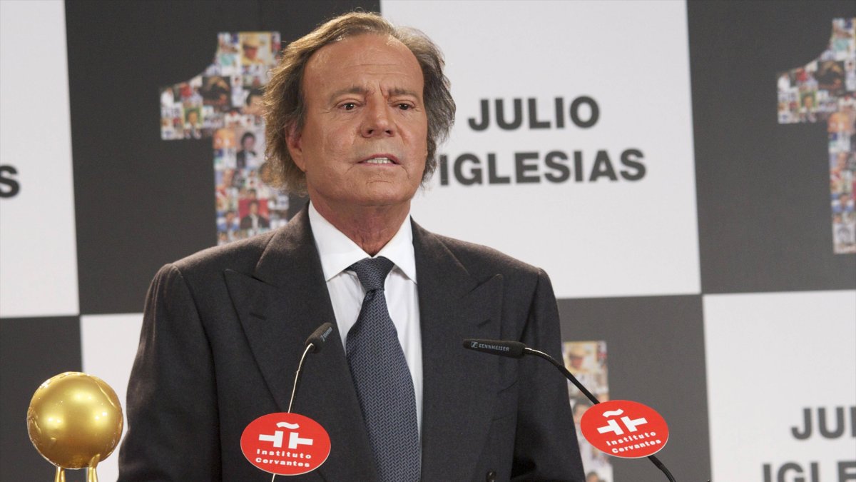 Julio Iglesias