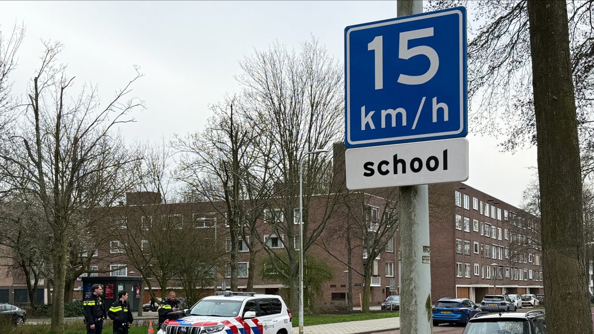 Jewish school in Amsterdam, where an explosion was reported.