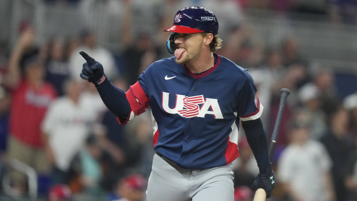 Gunnar Henderson tras conectar un jonrón