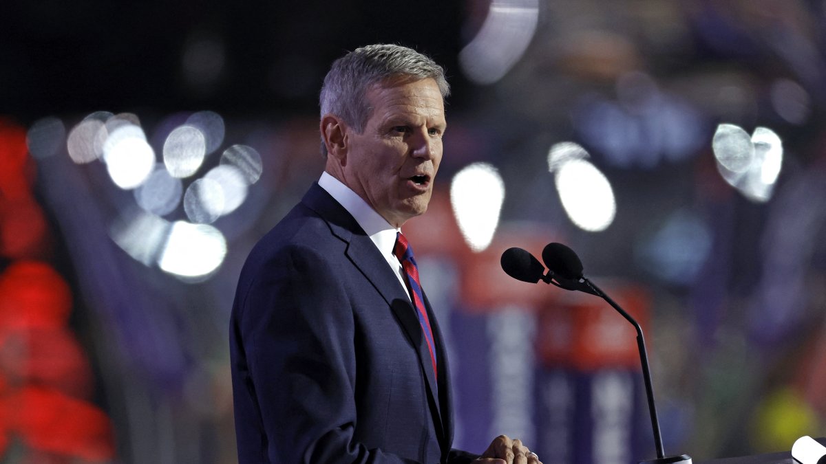 Bill Lee, gobernador de Tennessee durante la RNC de 2024/ Kamil Krzaczynski