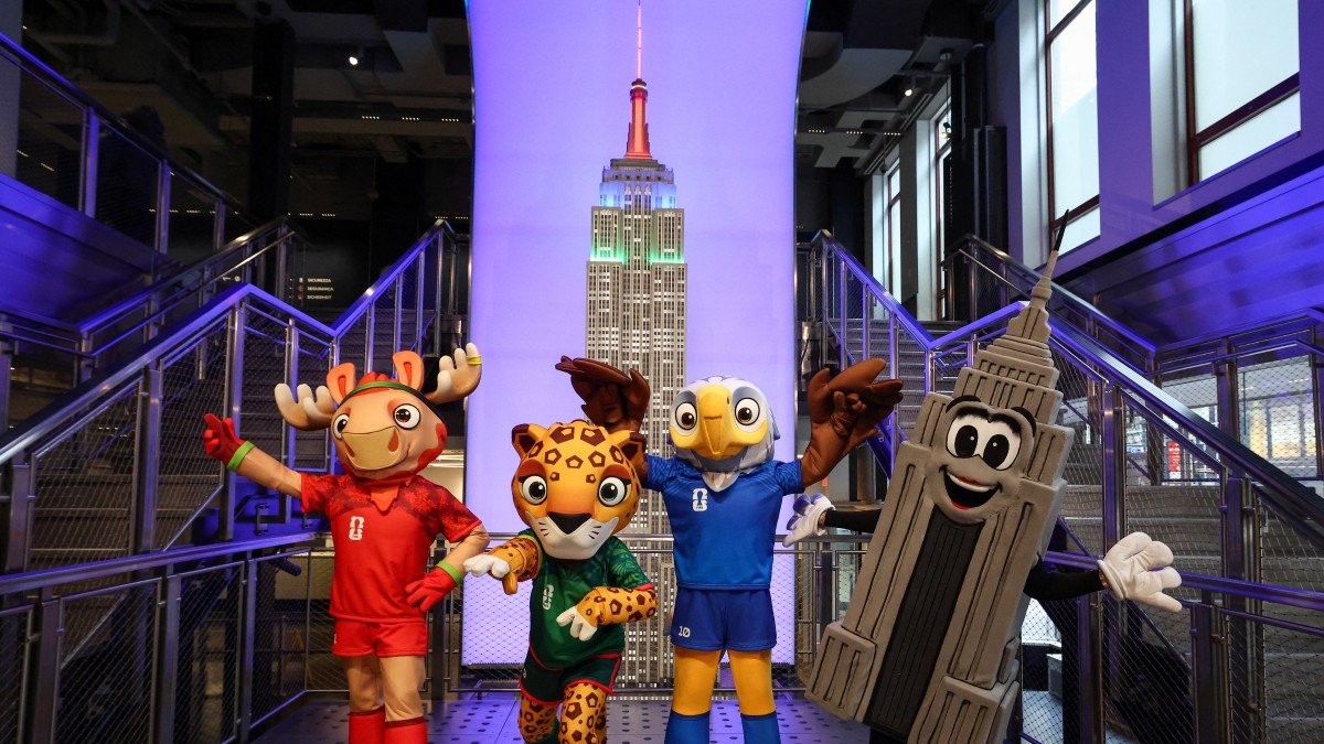 FIFA World Cup mascots inside the Empire State Building