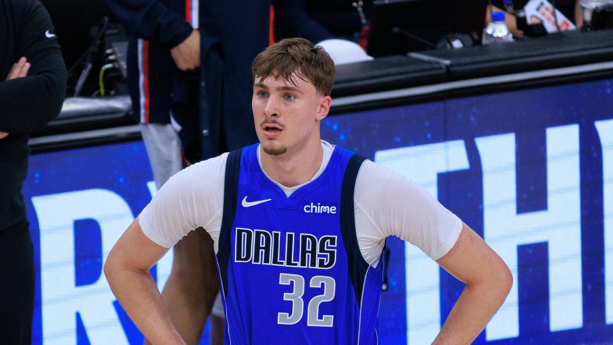 Cooper Flagg, jugador de los Dallas Mavericks, durante la temporada 2025-2026