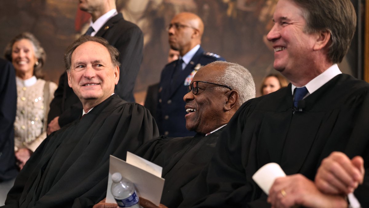 Samuel Alito, Clarence Thomas and Brett Kavanaugh/ Chip Somodevilla.