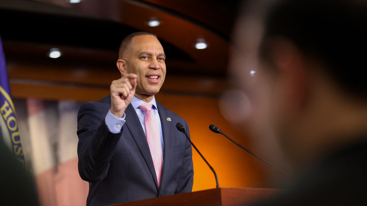 Hakeem Jeffries on Capitol Hill/ Brayan Dozier