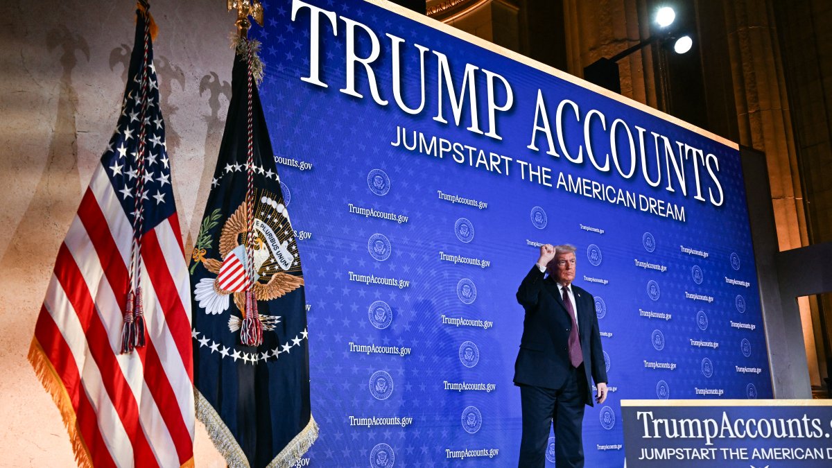 El presidente Donald Trump ofrece su discurso sobre las 