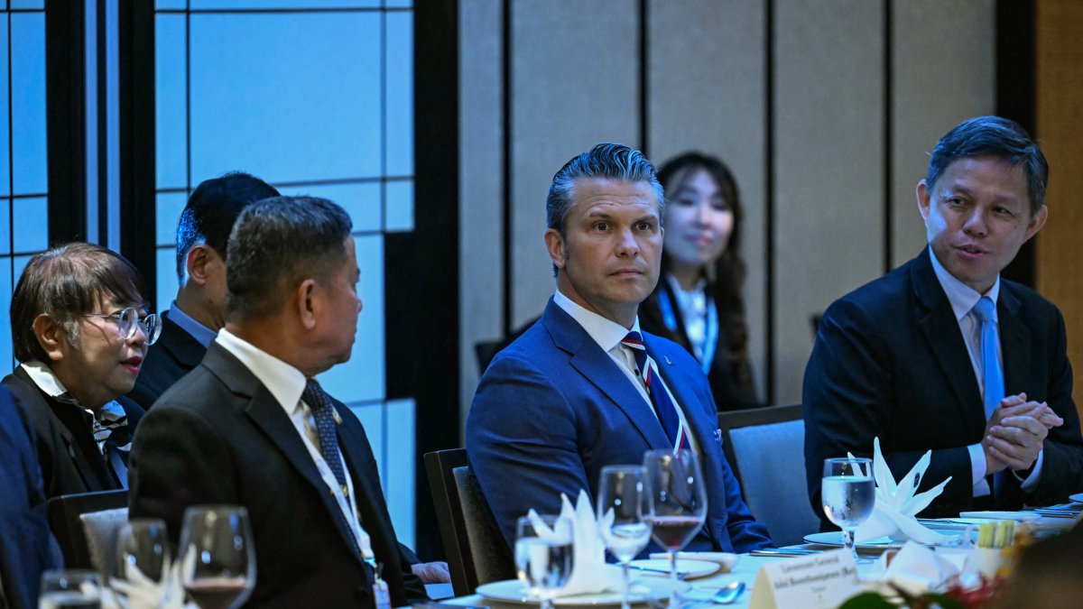Pete Hegseth, surrounded by Asian leaders at the Shangri-La 2026 Dialogue