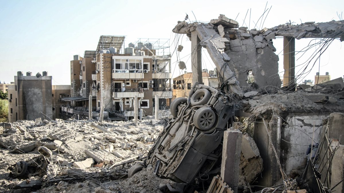 A photograph shows the aftermath of Israeli airstrikes in the Burj al-Chamali area near the southern city of Tyre, June 2, 2026.