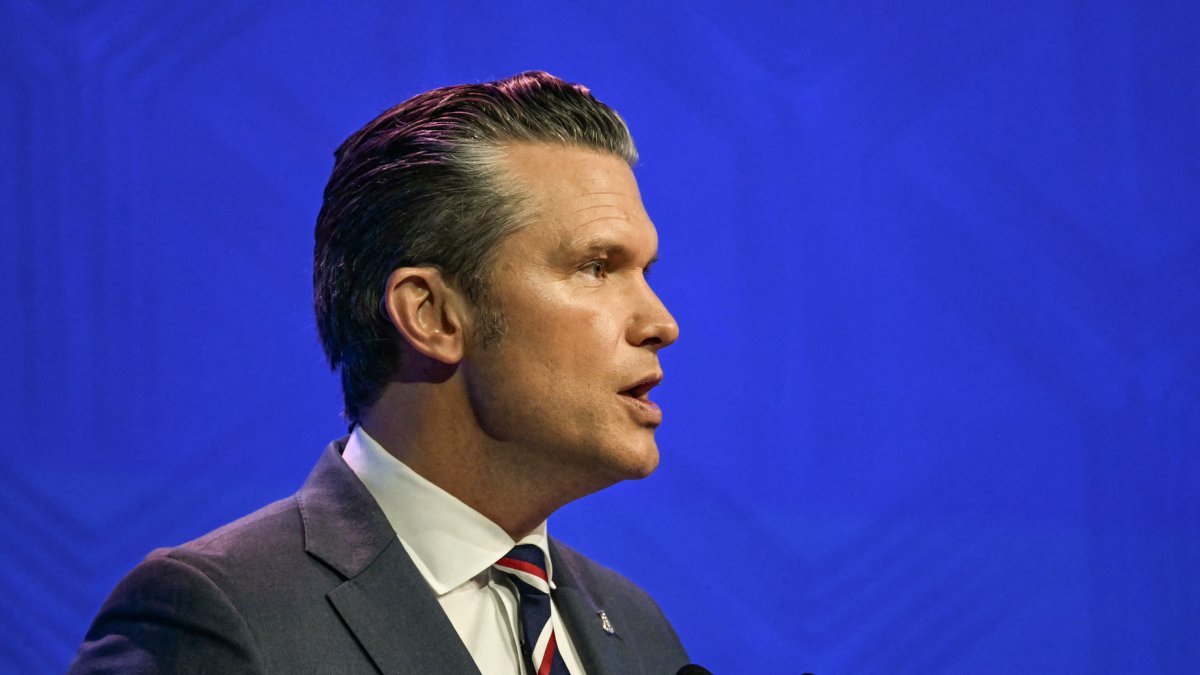 El secretario Pete Hegseth.