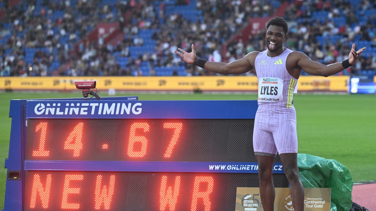 Noah Lyles, tras batir el récord mundial de los 150m