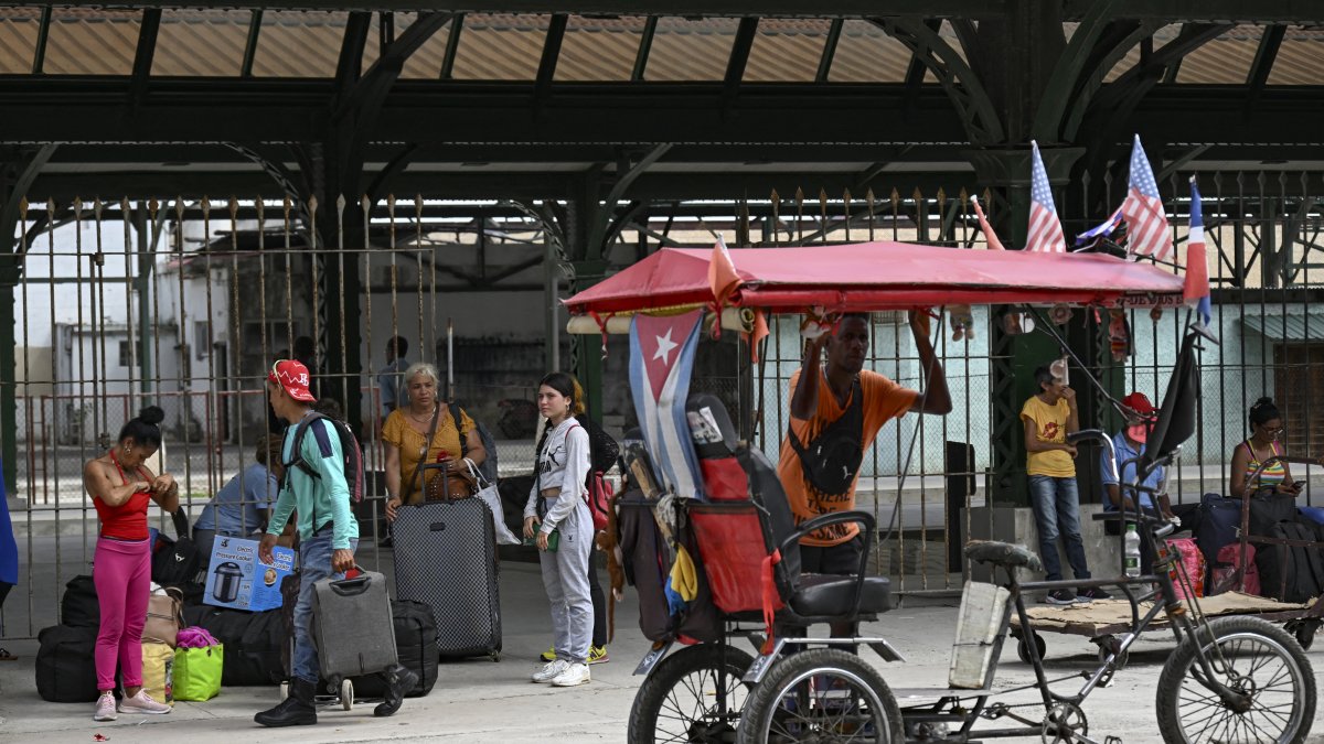 La crisis del transporte en Cuba mantiene a la isla paralizada (Archivo)