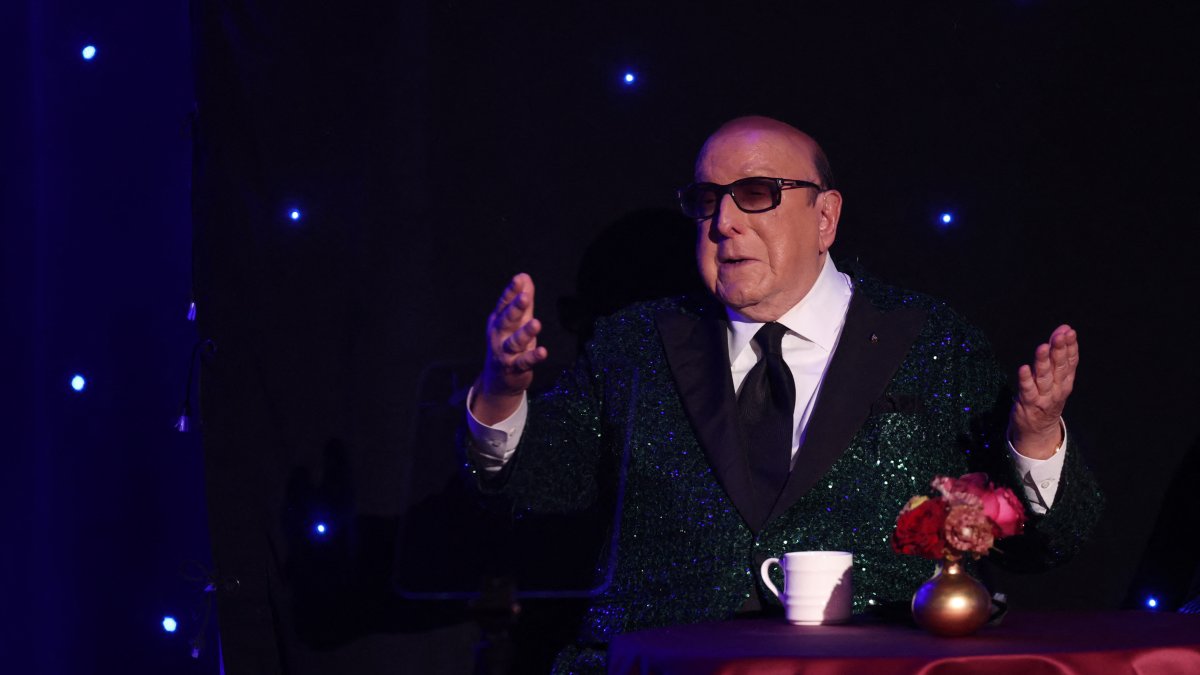 (File photo) Legendary music producer Clive Davis