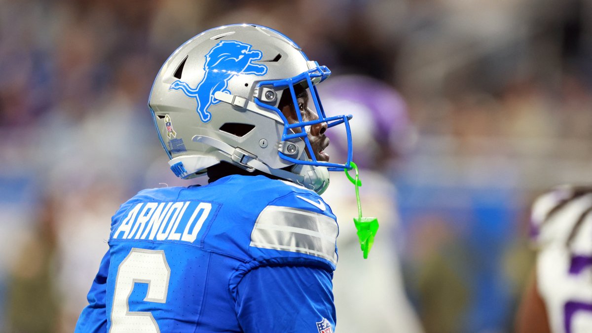 Detroit Lions cornerback Terrion Arnold (6)