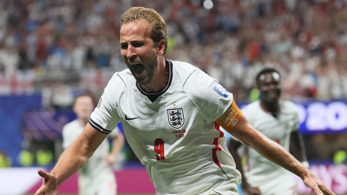 Harry Kane (Inglaterra) celebra uno de goless que anotó frente a la RD Congo