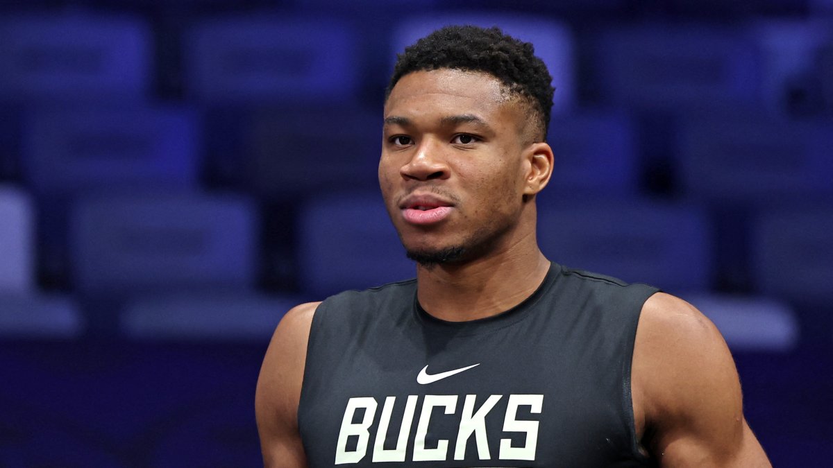 Giannis Antetokounmpo, durante su etapa en los Milwaukee Bucks