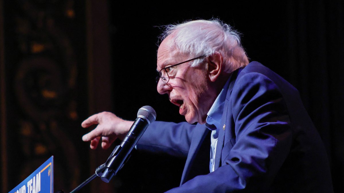 Senator Bernie Sanders also withdrew his support for Graham Platner.