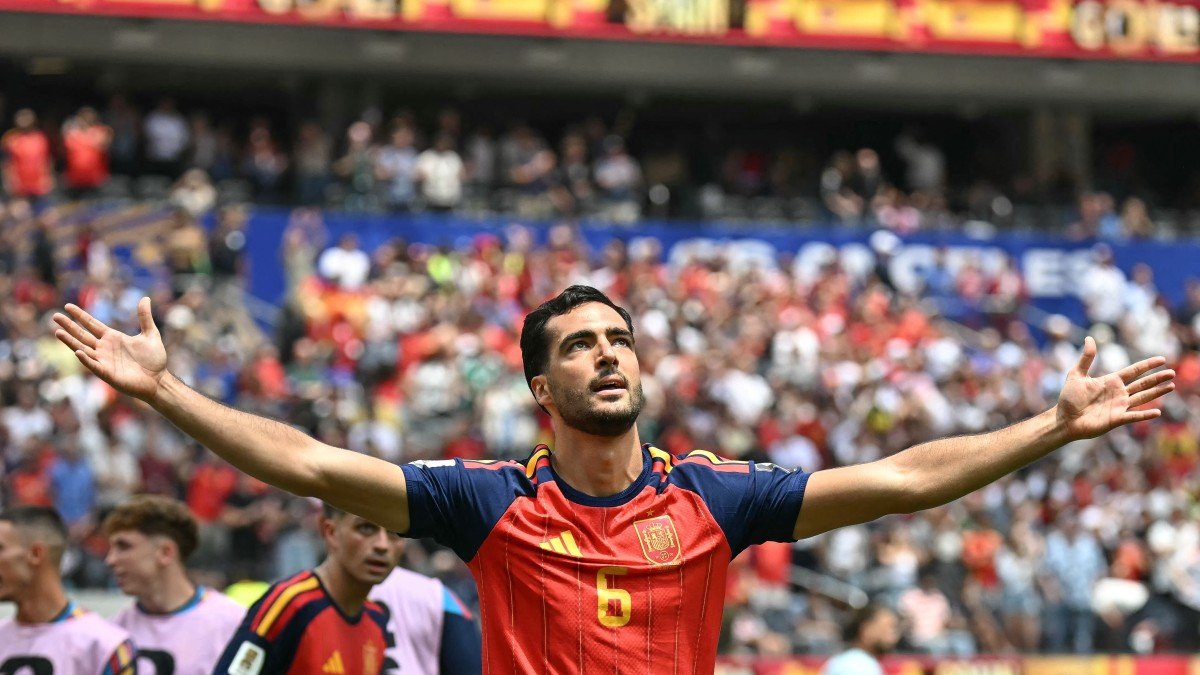 Mikel Merino celebrates the winning goal against Belgium