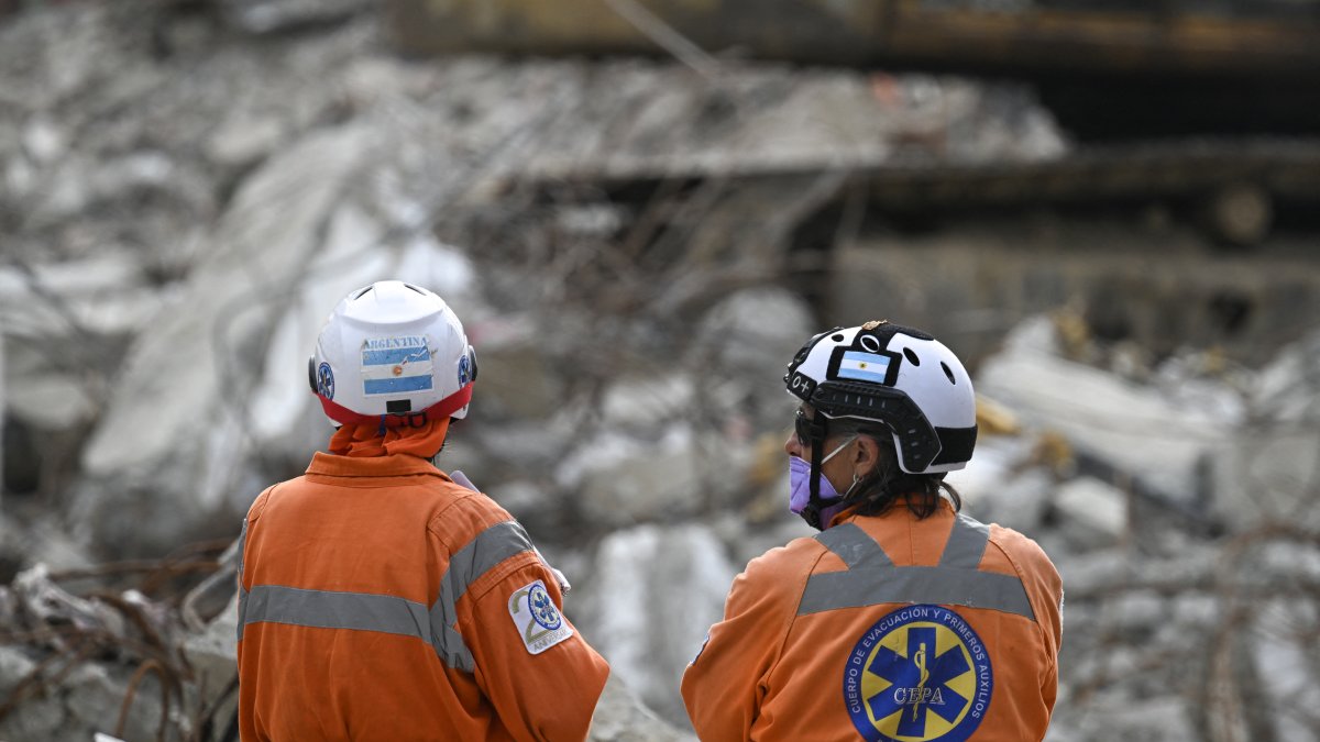 Argentine rescue team in La Guaira