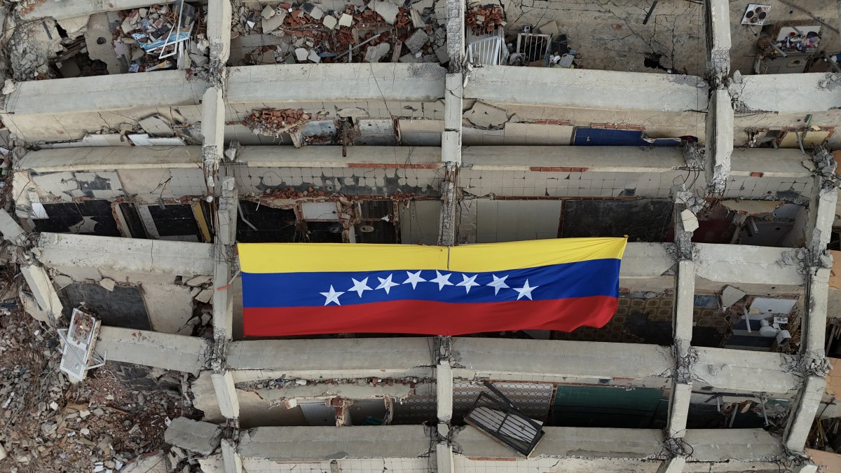 A Venezuelan flag atop the earthquake rubble (File photo)
