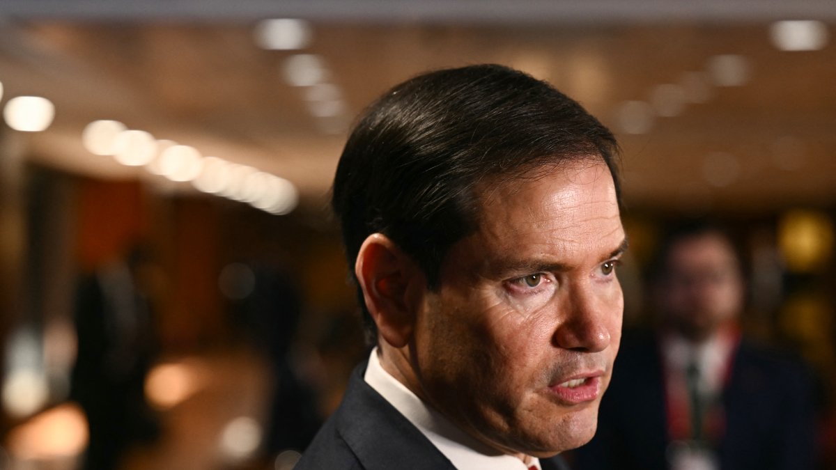 Marco Rubio in Pasay, Manila / Brendan Smialowski