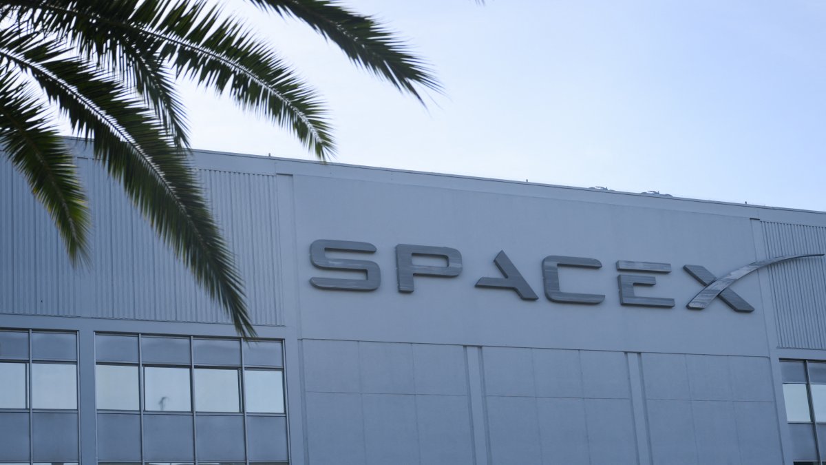 SpaceX logo