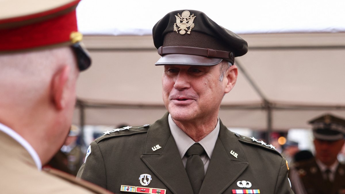 El general Charles Costanza en Polonia/ Beata Zawrzel